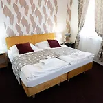 Pensjonat Deloris 4*