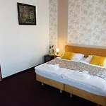 Deloris Pensjonat 4*