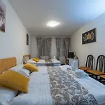 Pensjonat Deloris 4*