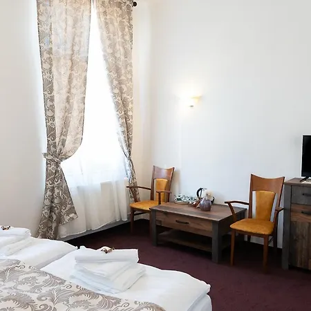 Deloris Guest house 4*
