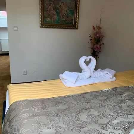 Deloris Guest house 4*