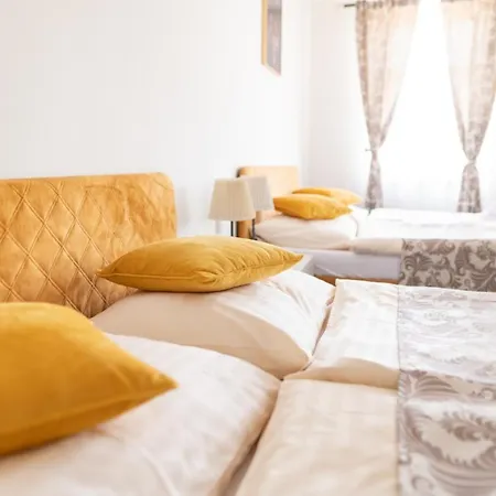 Guest house Deloris Trencin